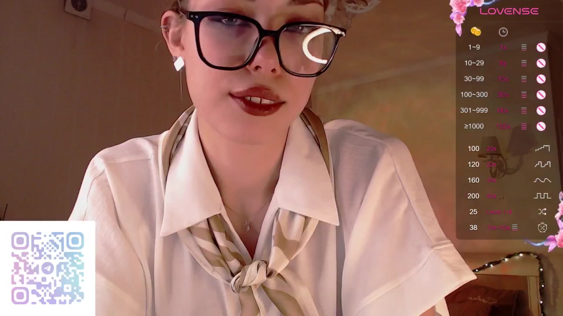 Gallery image thumbnail from LeilaVanilla's myfreecams stream on, 10/12/2025, 14:46 image 19 of 20