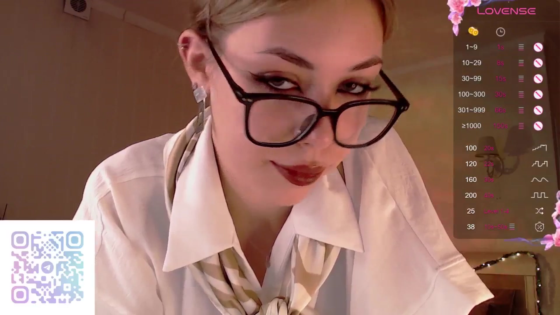 Gallery image thumbnail from LeilaVanilla's myfreecams stream on, 10/12/2025, 14:46 image 20 of 20