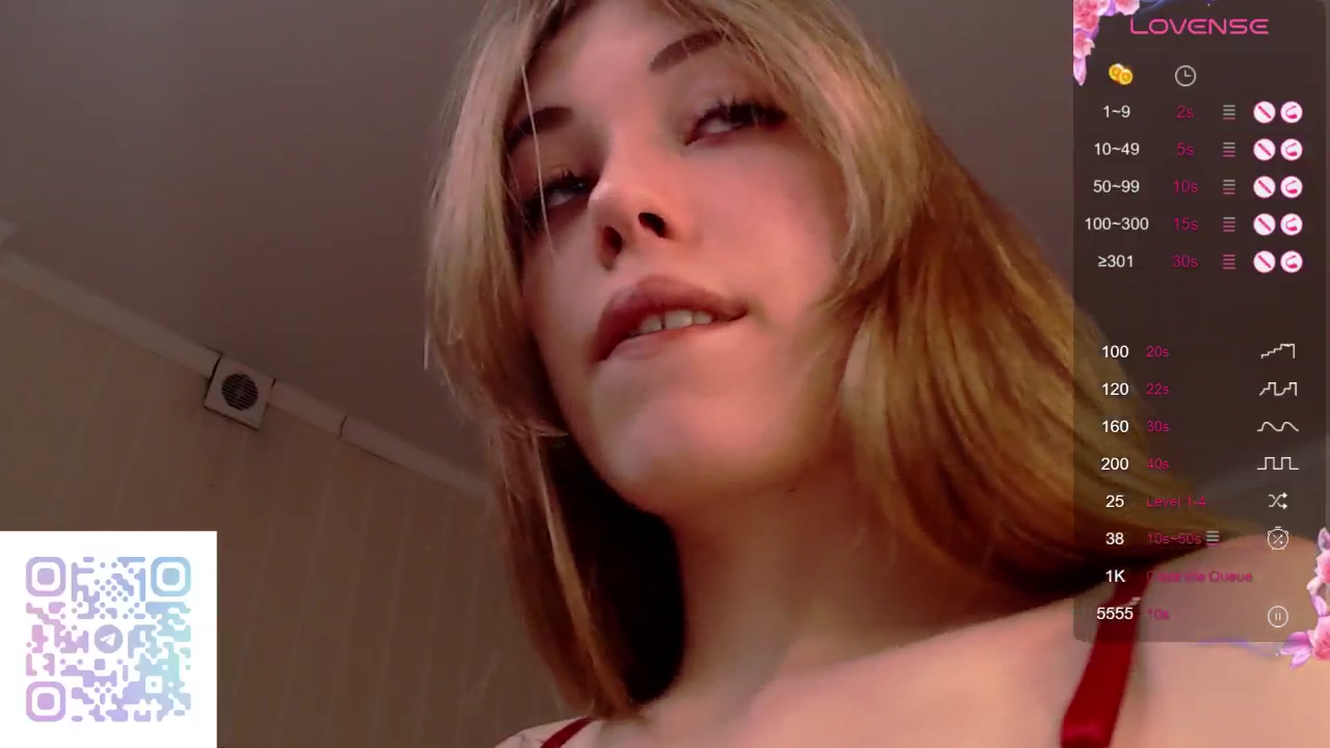 Gallery image thumbnail from LeilaVanilla's myfreecams stream on, 12/14/2025, 08:06 image 3 of 20