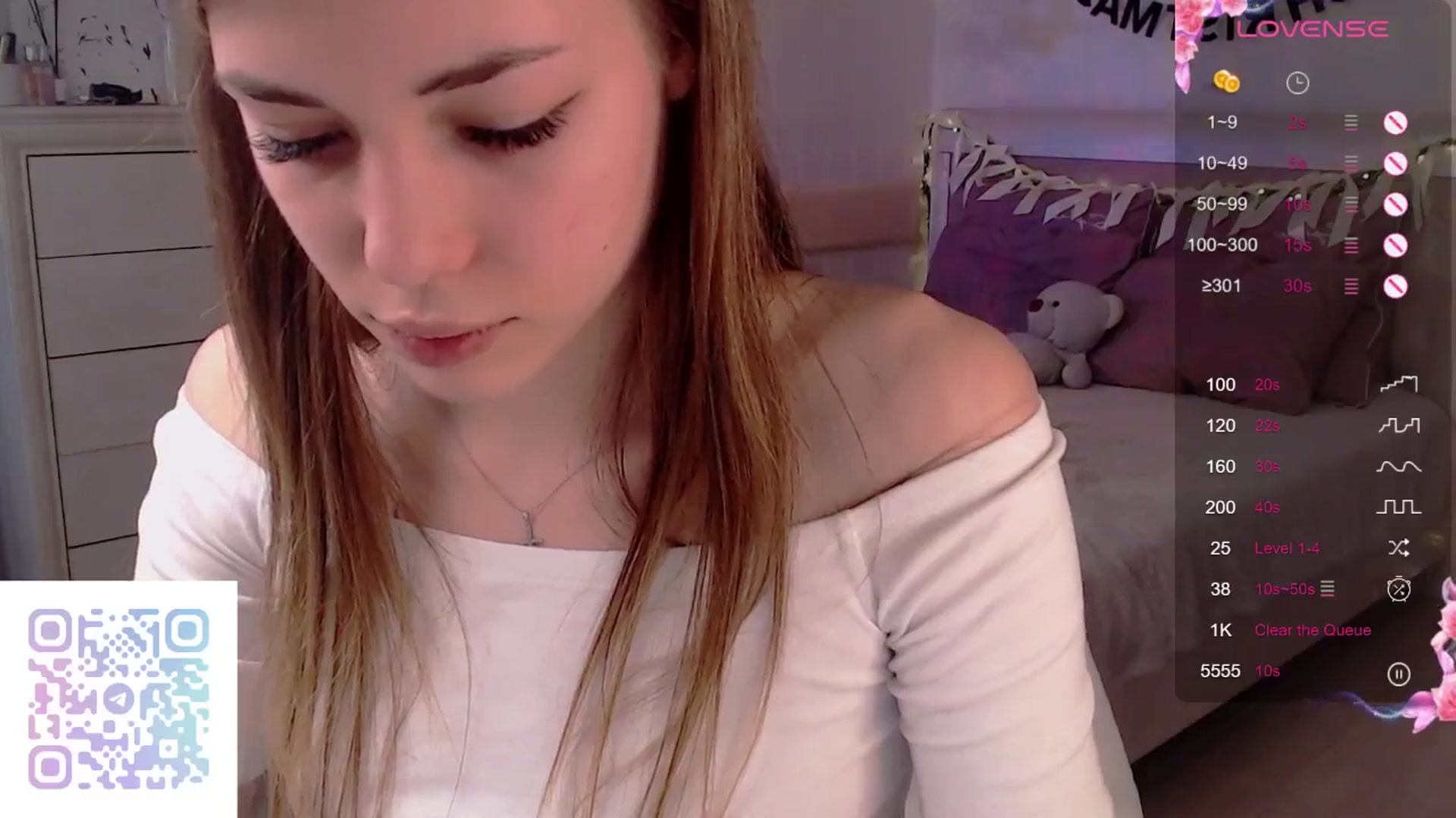 Gallery image thumbnail from LeilaVanilla's myfreecams stream on, 12/18/2025, 07:42 image 15 of 20