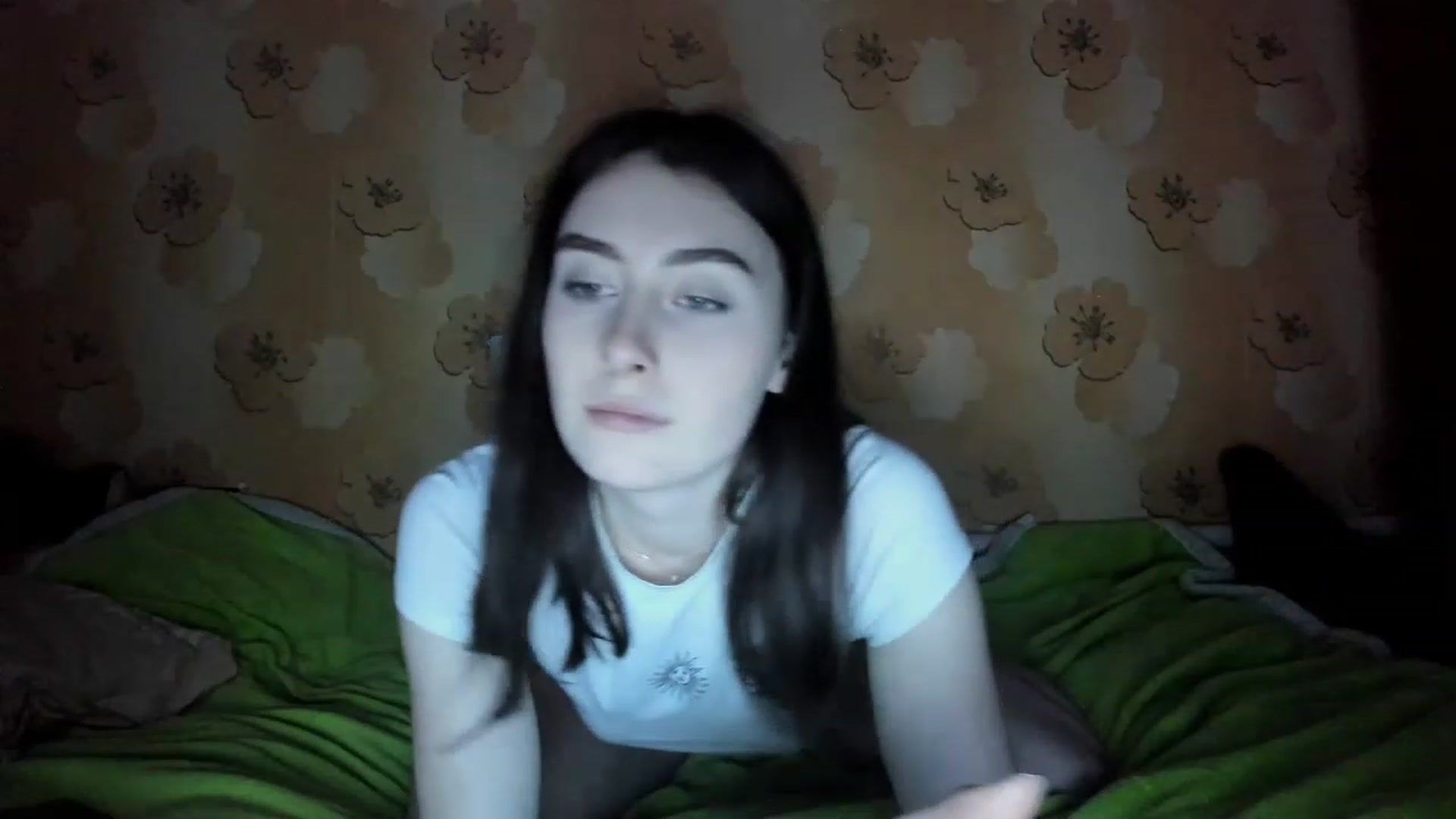 Gallery image thumbnail from Leila_Sinner's myfreecams stream on, 12/24/2022, 18:32 image 10 of 20