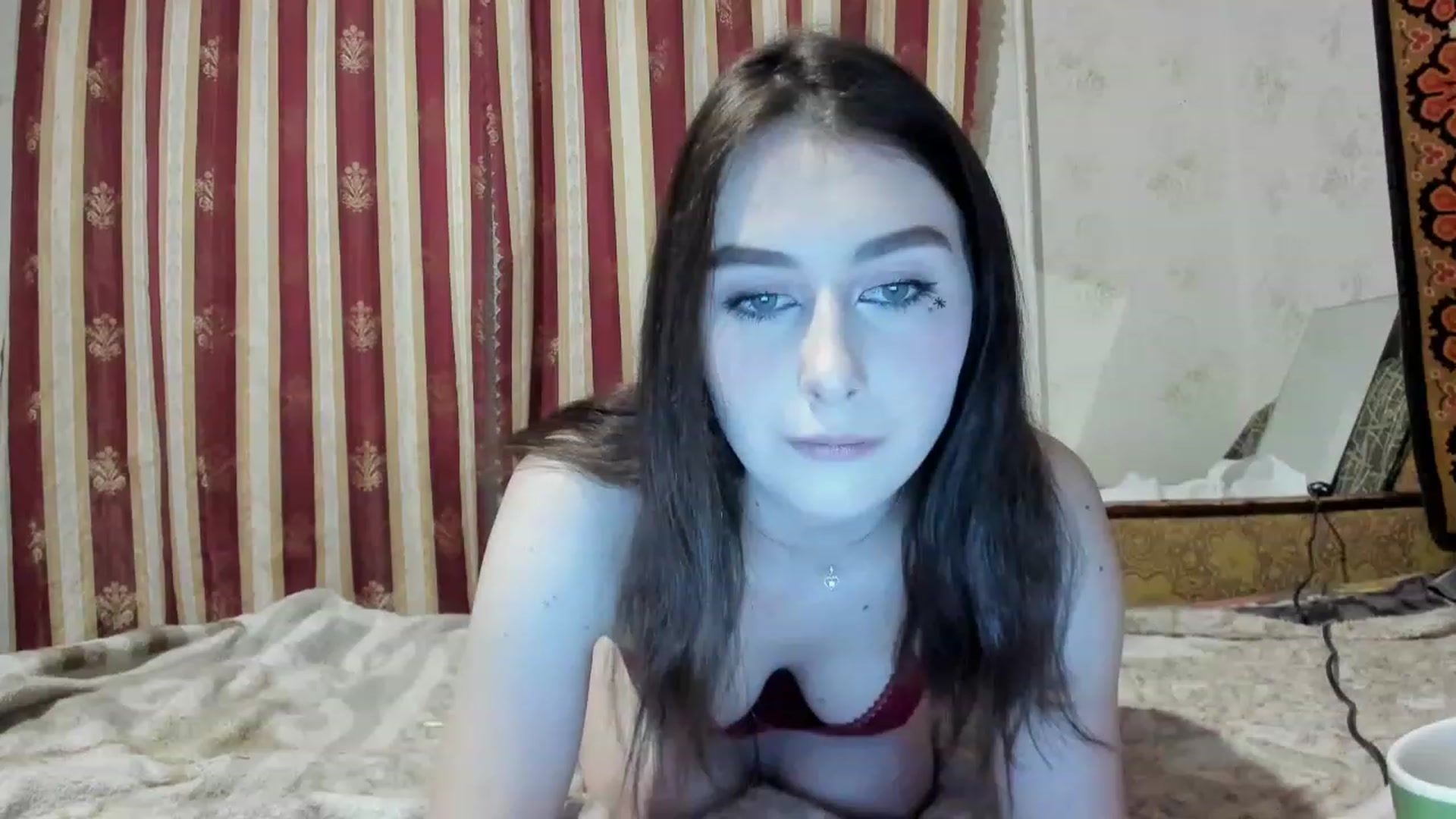 Gallery image thumbnail from Leila_Sinner's myfreecams stream on, 12/31/2022, 19:11 image 12 of 20
