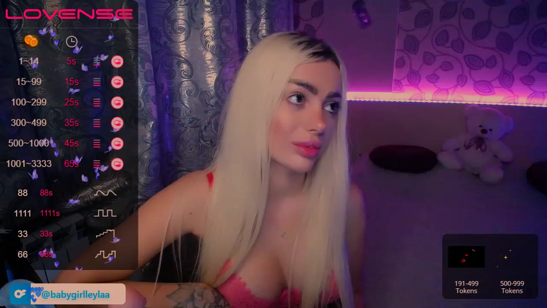 Gallery image thumbnail from Leila__Demir's myfreecams stream on, 03/24/2023, 16:11 image 14 of 20