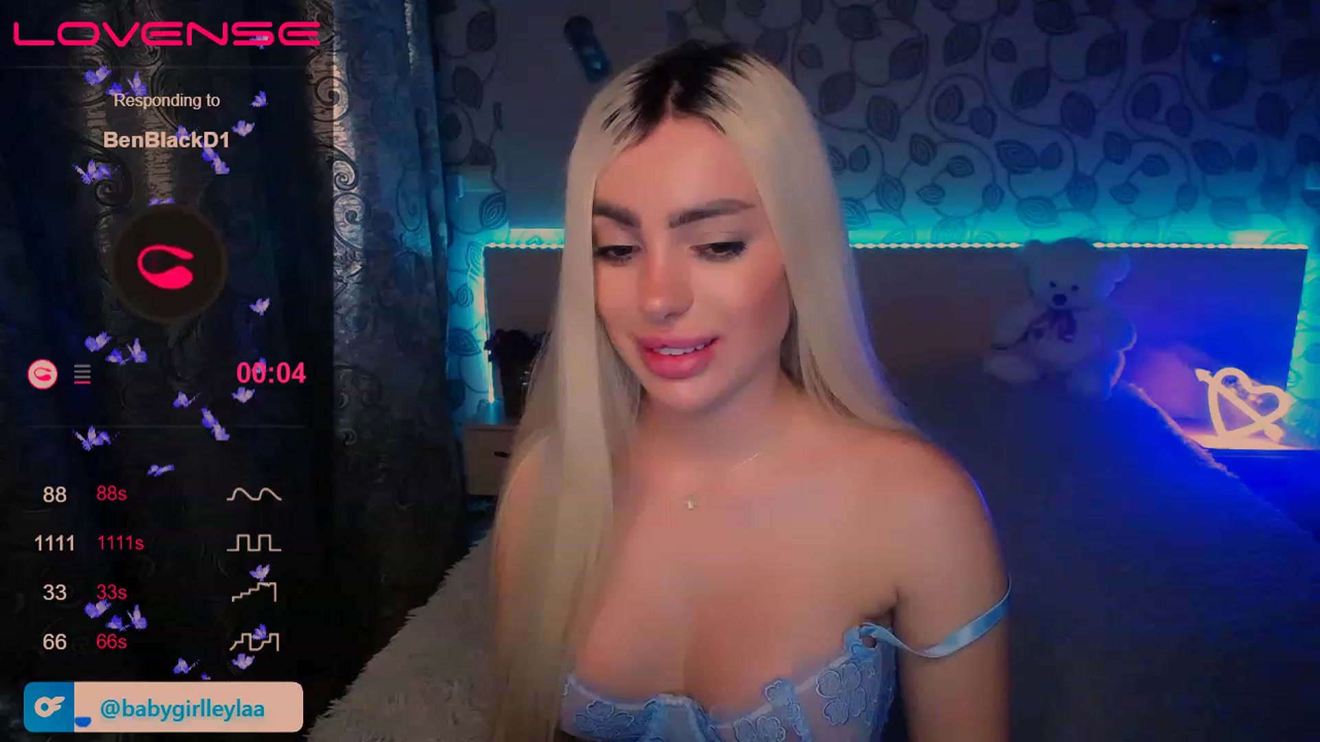 Gallery image thumbnail from Leila__Demir's myfreecams stream on, 04/01/2023, 16:11 image 20 of 20