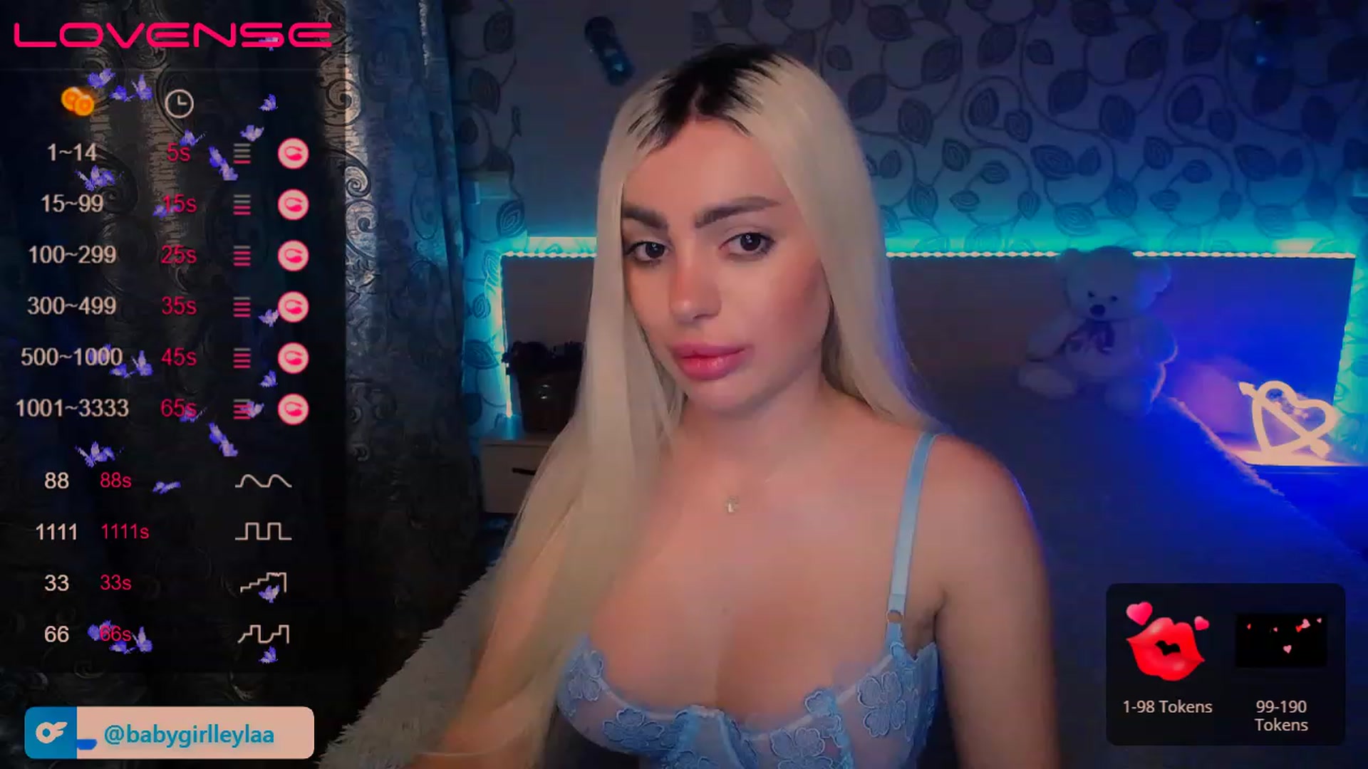 Gallery image thumbnail from Leila__Demir's myfreecams stream on, 04/01/2023, 16:11 image 19 of 20