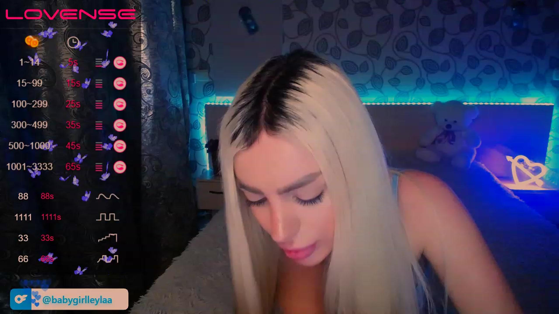 Gallery image thumbnail from Leila__Demir's myfreecams stream on, 04/01/2023, 16:55 image 14 of 20