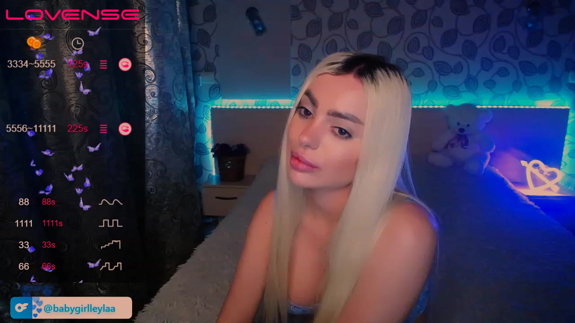 Gallery image thumbnail from Leila__Demir's myfreecams stream on, 04/01/2023, 16:55 image 3 of 20
