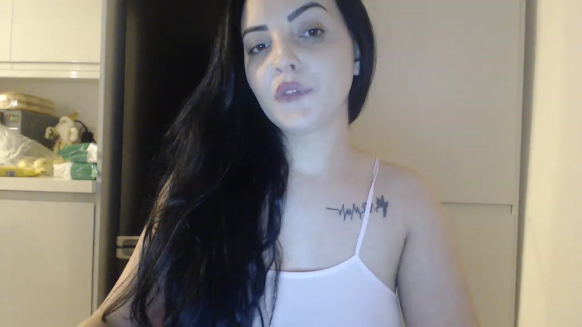 Gallery image thumbnail from Leilahot95's myfreecams stream on, 11/28/2022, 21:08 image 10 of 20