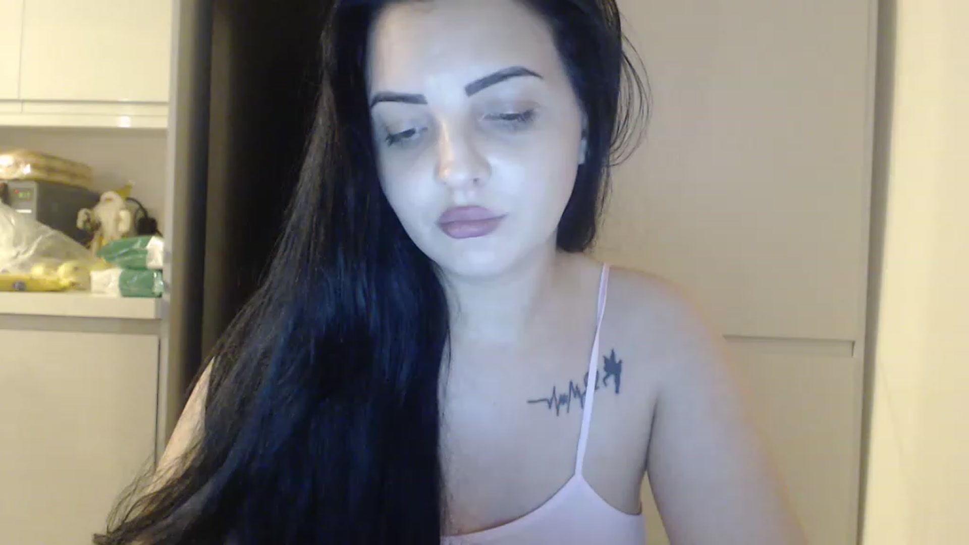 Gallery image thumbnail from Leilahot95's myfreecams stream on, 11/28/2022, 21:08 image 14 of 20