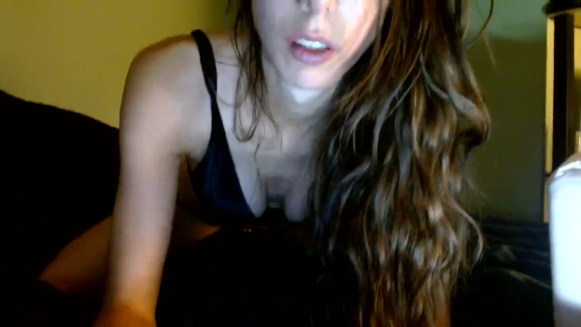 Gallery image thumbnail from Leilas_Life8's myfreecams stream on, 09/17/2023, 22:46 image 13 of 20