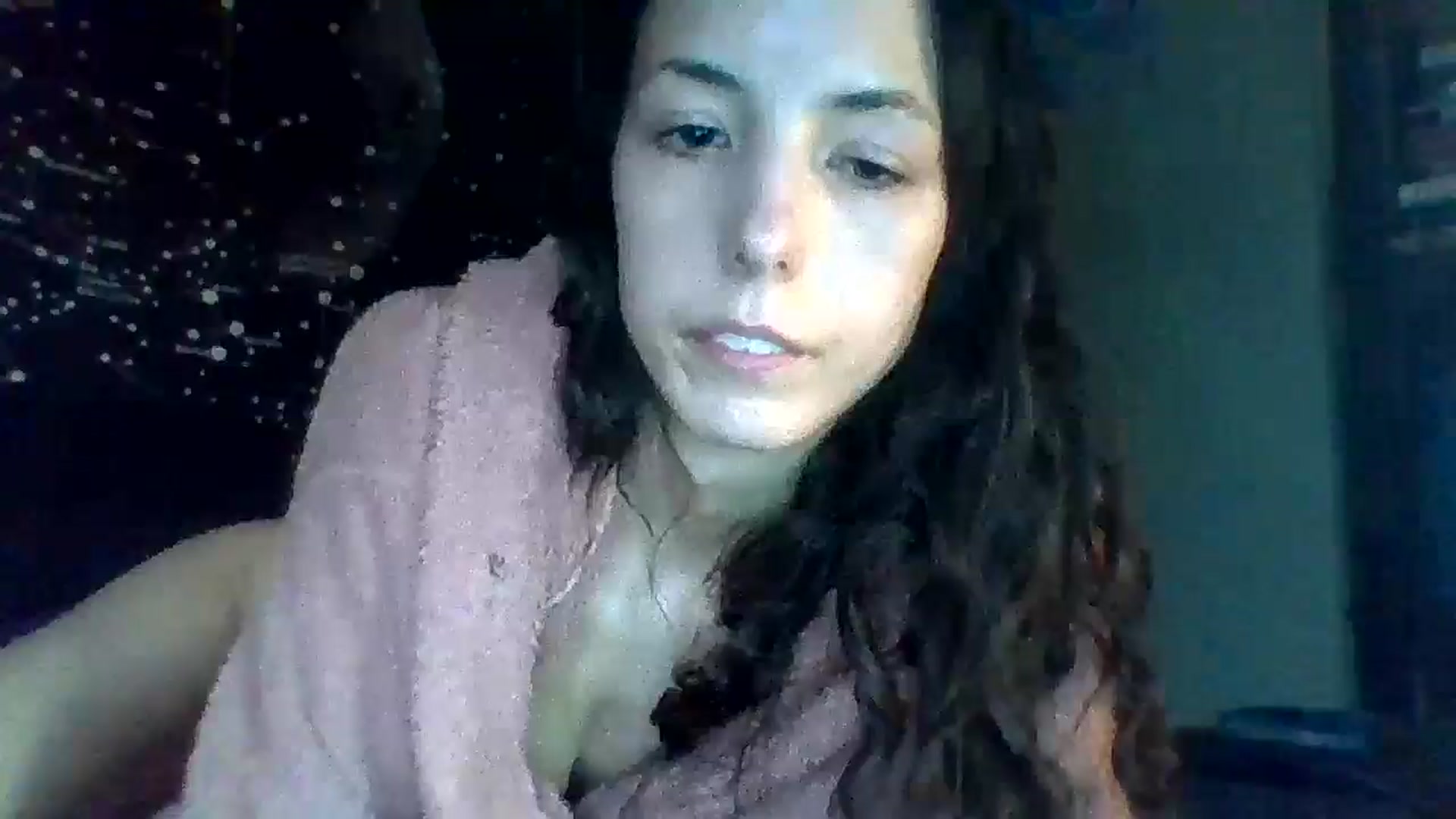 Gallery image thumbnail from Leilas_Life8's myfreecams stream on, 01/17/2025, 19:18 image 17 of 20