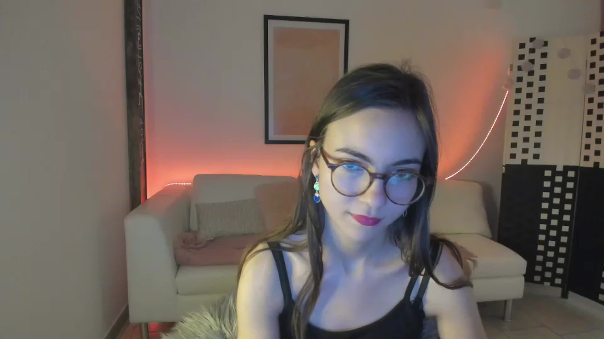 Gallery image thumbnail from Leilastar18's myfreecams stream on, 12/28/2022, 13:56 image 1 of 20