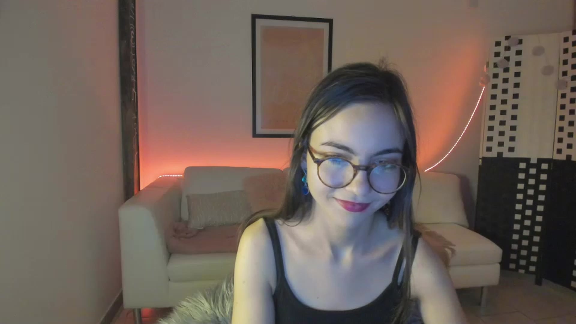 Gallery image thumbnail from Leilastar18's myfreecams stream on, 12/28/2022, 13:56 image 9 of 20