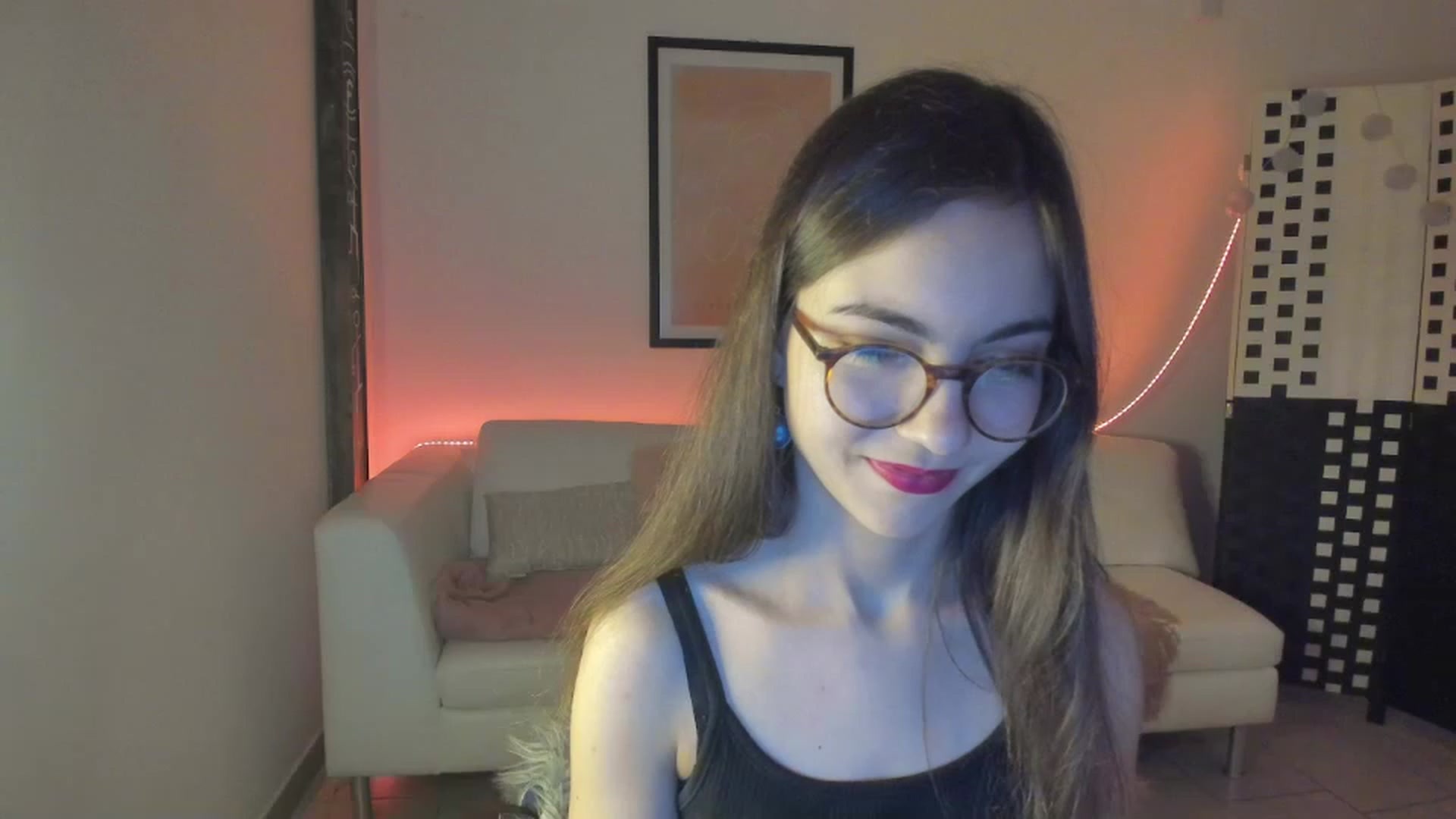 Gallery image thumbnail from Leilastar18's myfreecams stream on, 12/29/2022, 09:53 image 15 of 20
