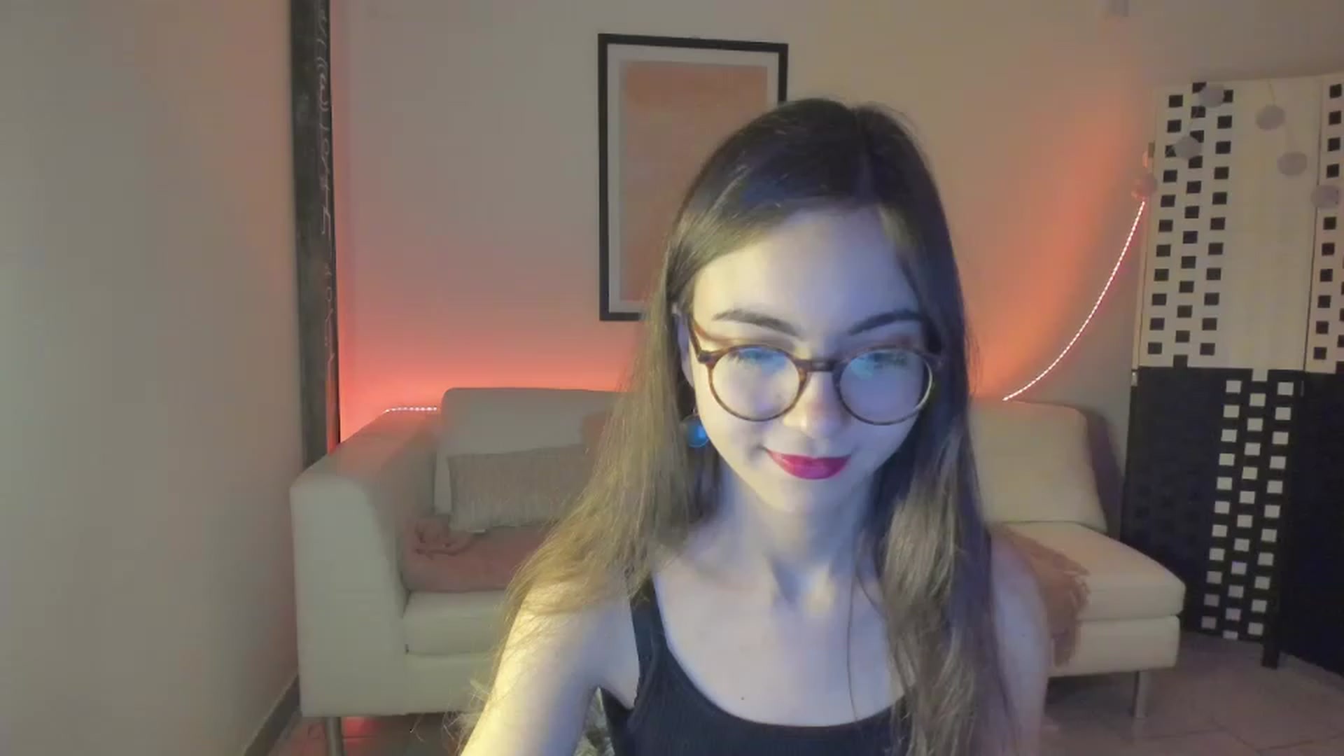 Gallery image thumbnail from Leilastar18's myfreecams stream on, 12/29/2022, 09:53 image 6 of 20