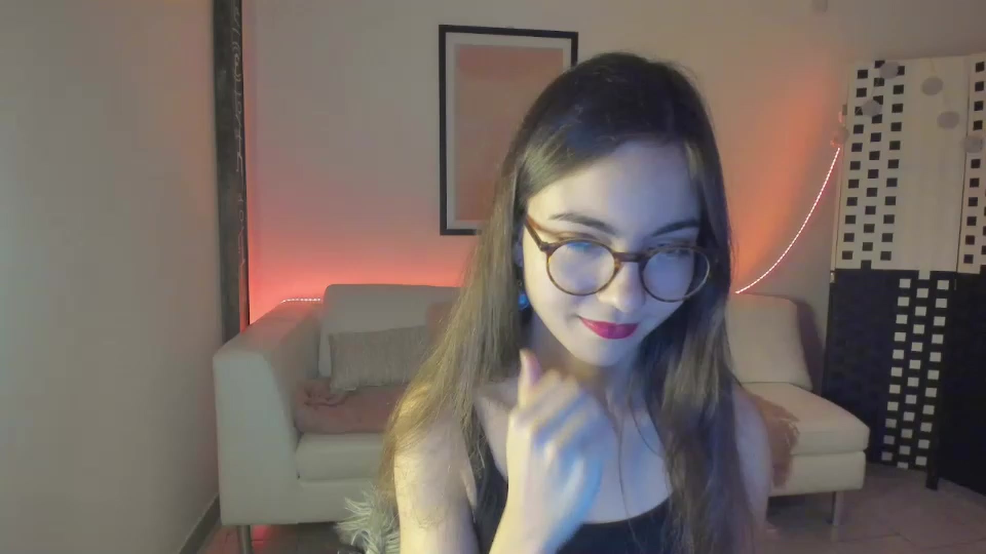 Gallery image thumbnail from Leilastar18's myfreecams stream on, 12/29/2022, 09:53 image 12 of 20