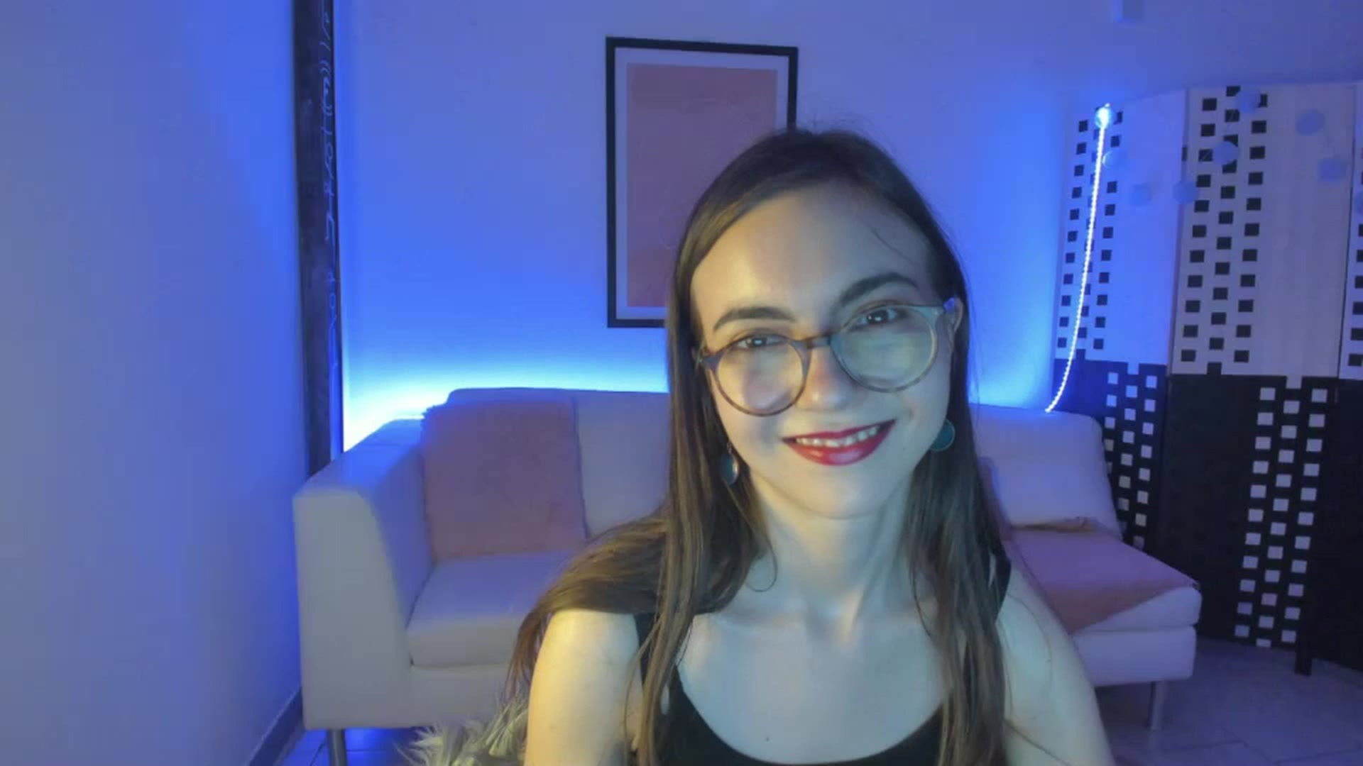 Gallery image thumbnail from Leilastar18's myfreecams stream on, 01/04/2023, 13:59 image 17 of 20