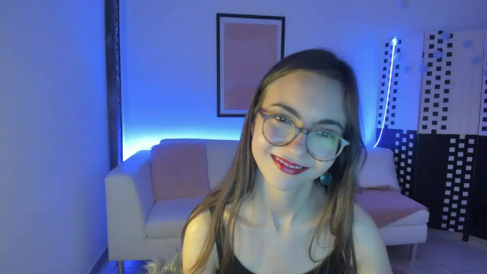 Gallery image thumbnail from Leilastar18's myfreecams stream on, 01/04/2023, 13:59 image 2 of 20