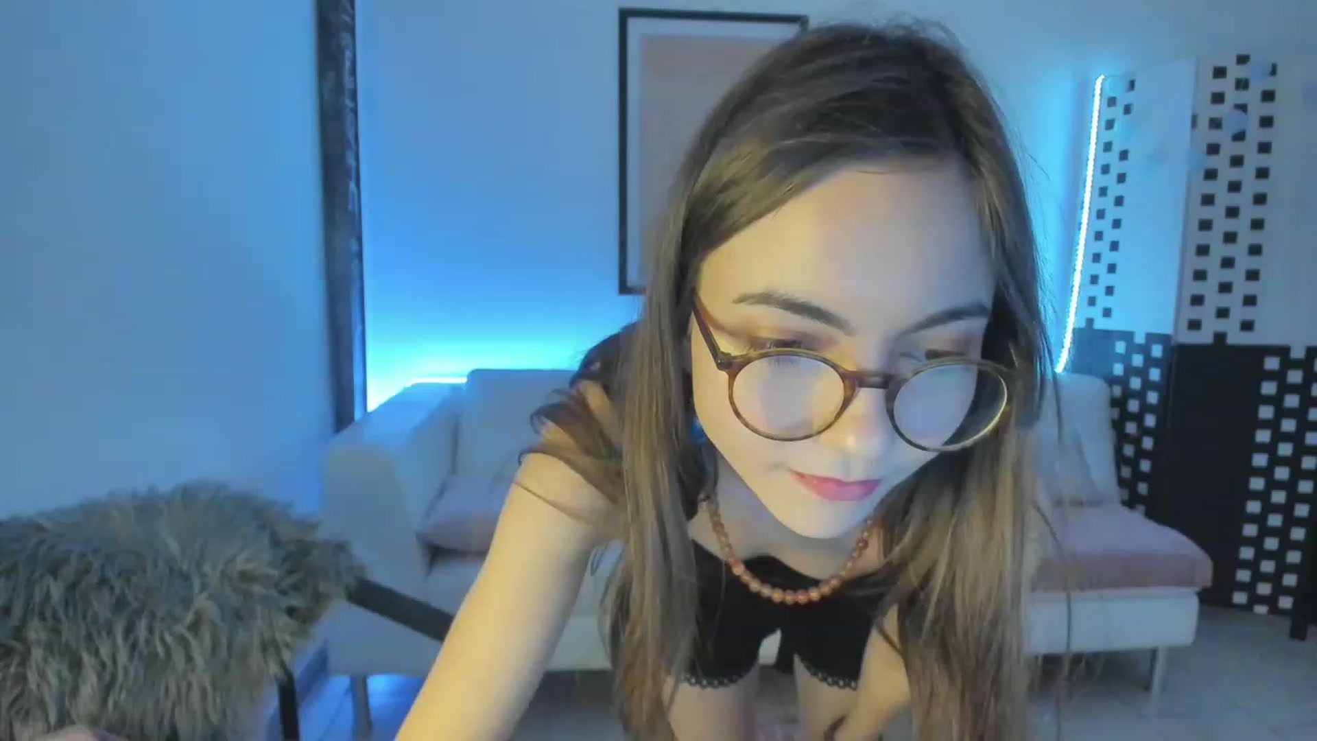 Gallery image thumbnail from Leilastar18's myfreecams stream on, 01/16/2023, 12:17 image 7 of 20