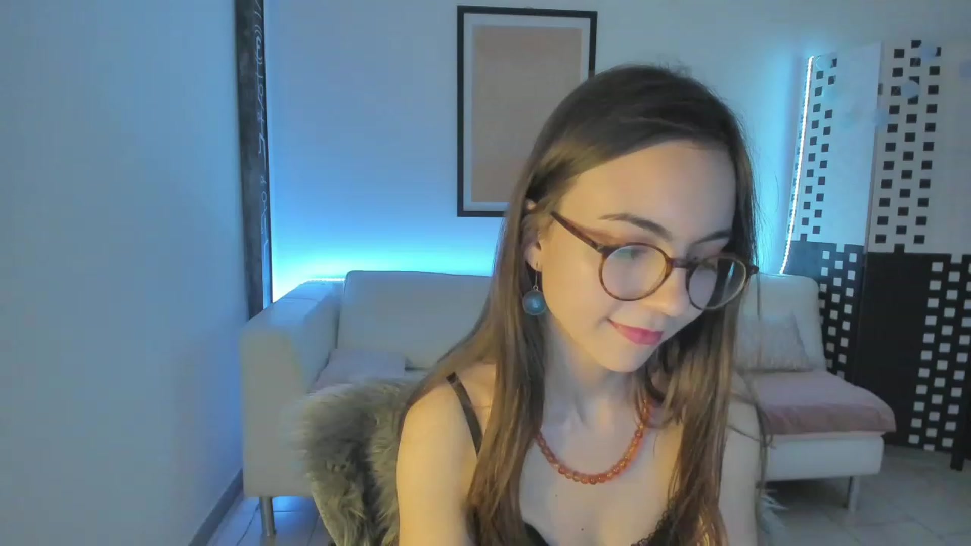 Gallery image thumbnail from Leilastar18's myfreecams stream on, 01/16/2023, 12:17 image 1 of 20