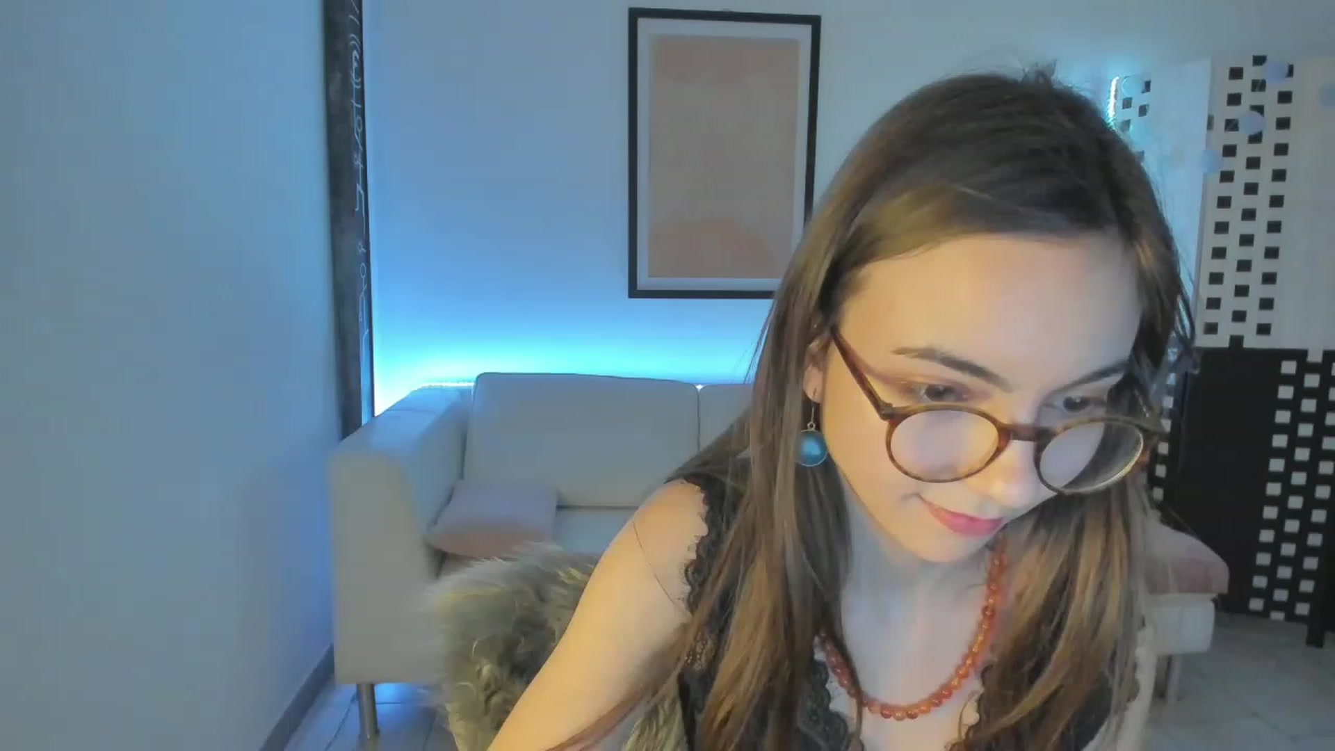 Gallery image thumbnail from Leilastar18's myfreecams stream on, 01/16/2023, 12:17 image 20 of 20