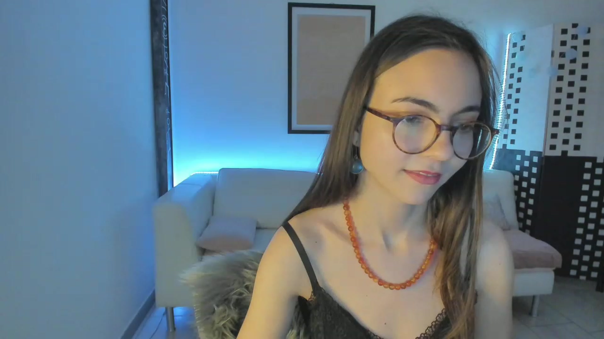 Gallery image thumbnail from Leilastar18's myfreecams stream on, 01/16/2023, 13:57 image 18 of 20