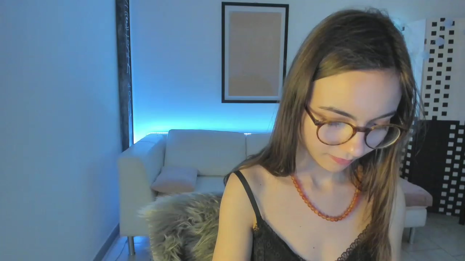 Gallery image thumbnail from Leilastar18's myfreecams stream on, 01/16/2023, 13:57 image 20 of 20
