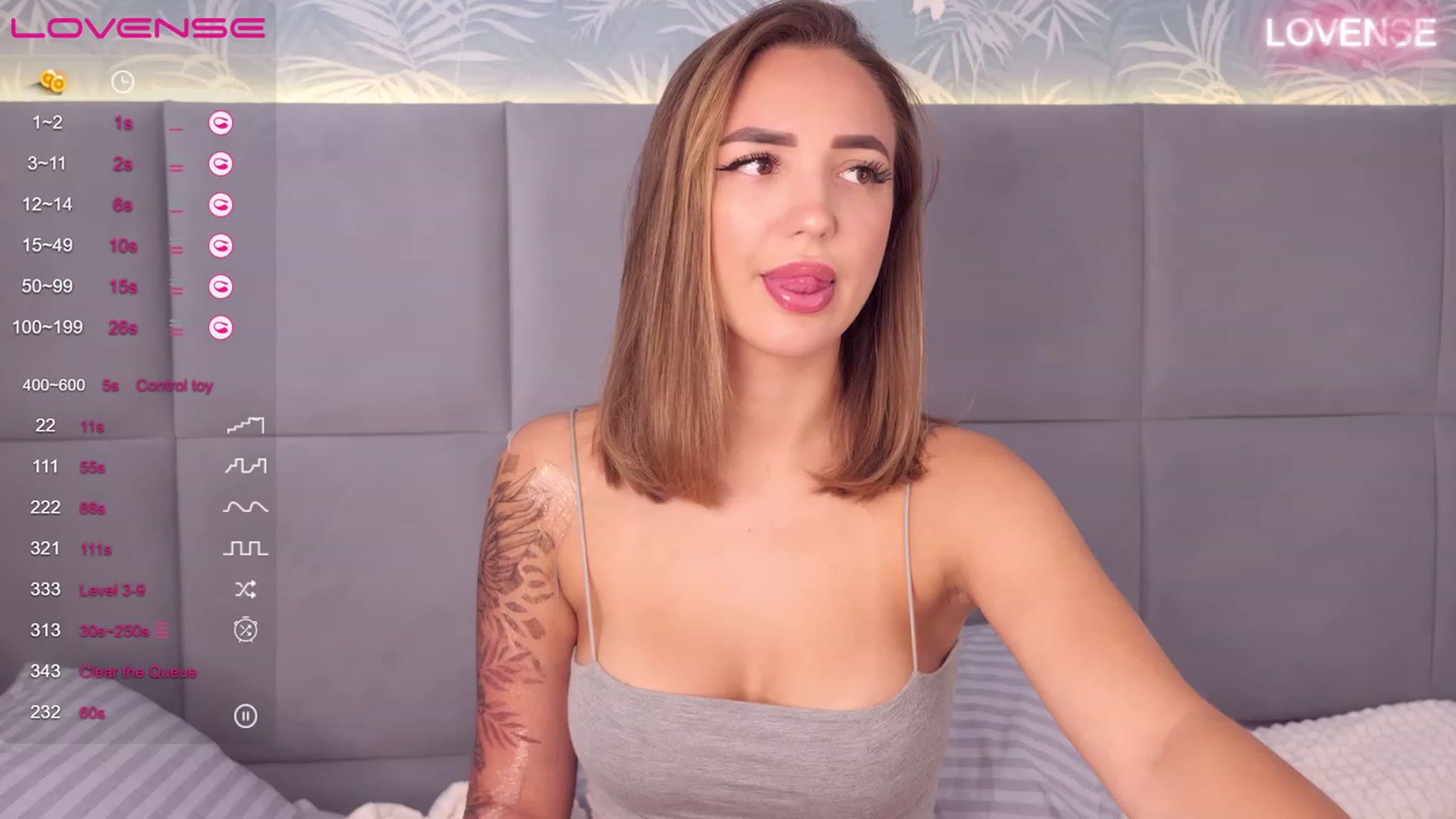 Gallery image thumbnail from LeksWest's myfreecams stream on, 06/12/2023, 13:19 image 6 of 20
