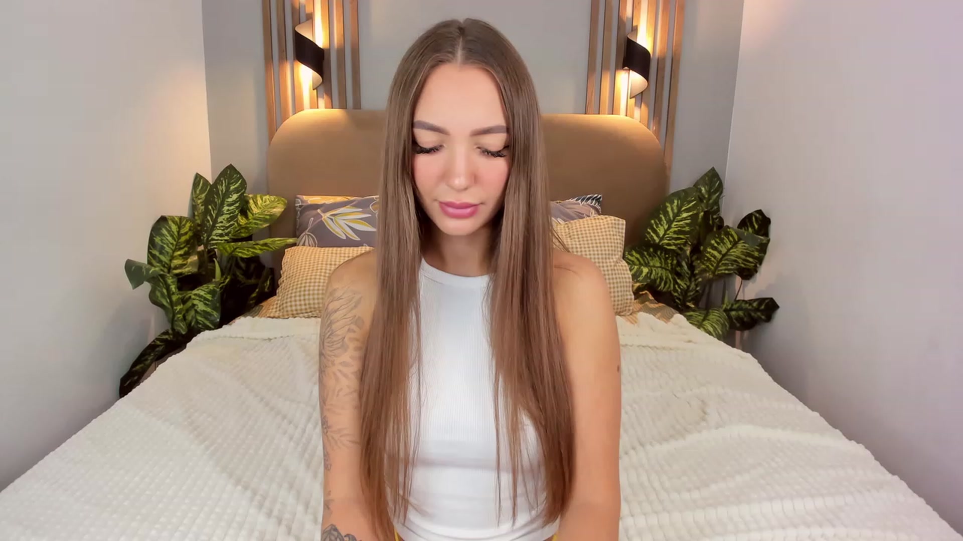 Gallery image thumbnail from LeksWest's myfreecams stream on, 01/04/2024, 15:13 image 9 of 20