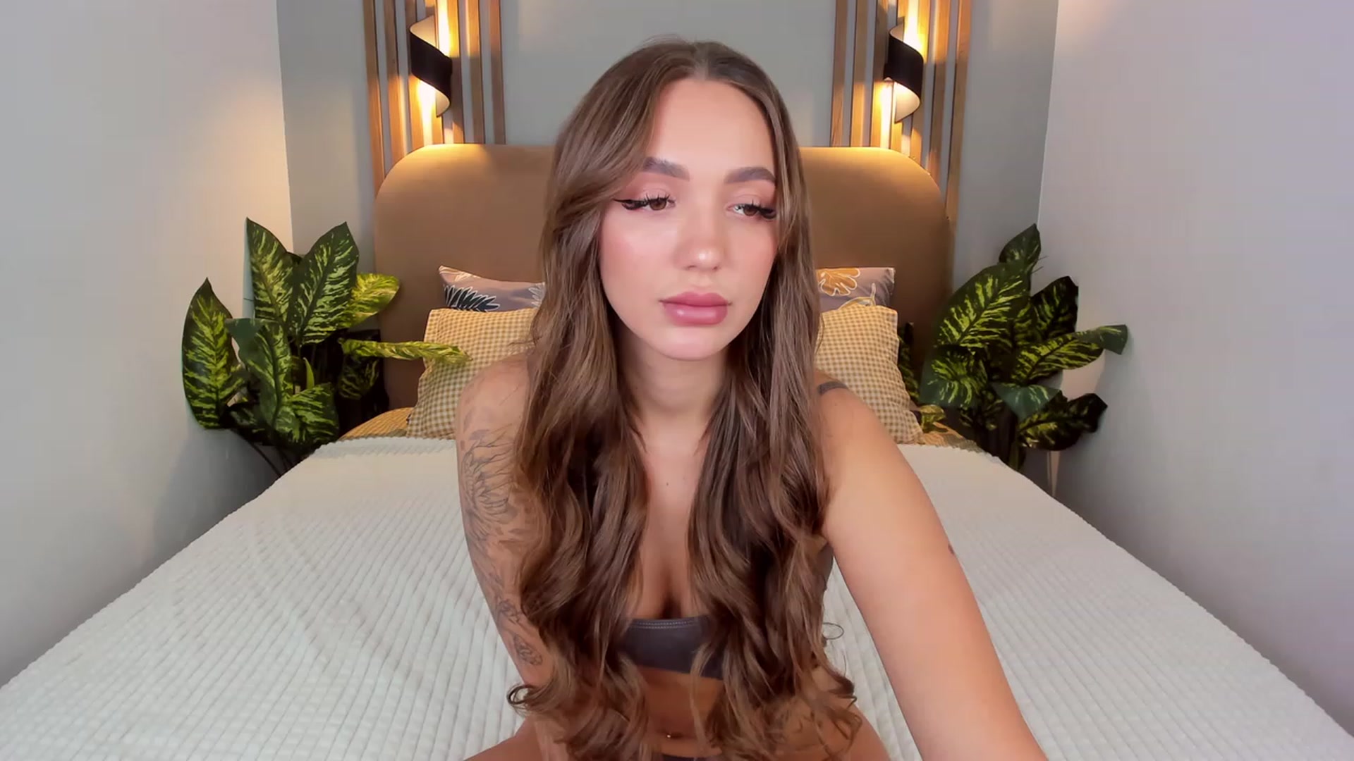 Gallery image thumbnail from LeksWest's myfreecams stream on, 01/21/2024, 12:35 image 11 of 20