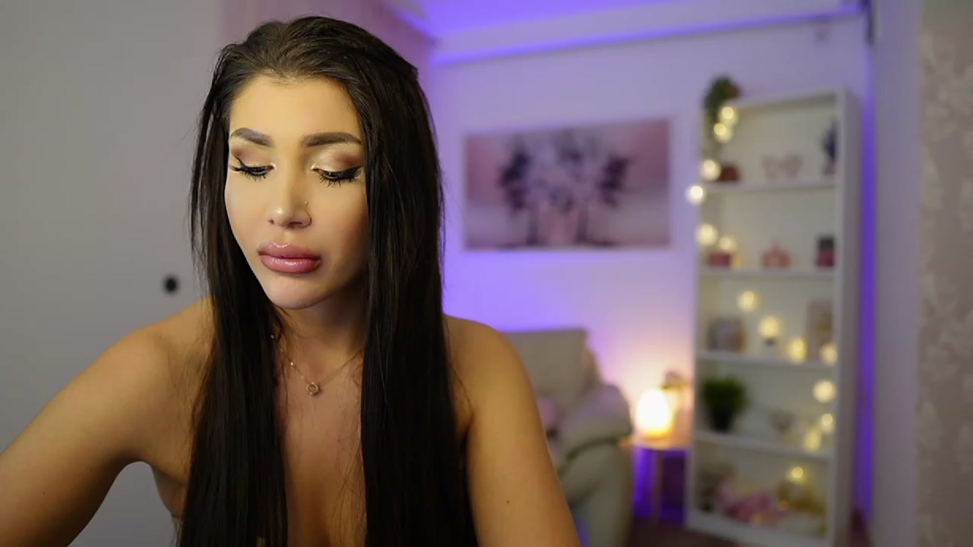 Gallery image thumbnail from Lela_Star18's myfreecams stream on, 11/03/2023, 15:34 image 19 of 20