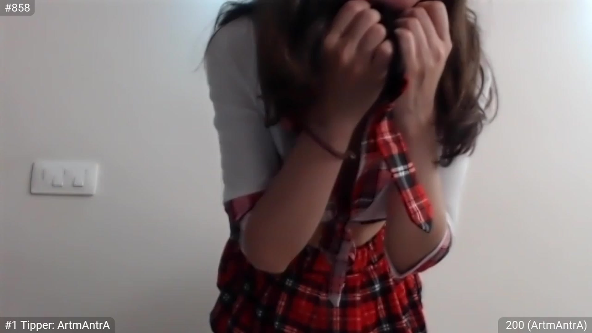 Gallery image thumbnail from LemonMochi's myfreecams stream on, 09/16/2023, 22:46 image 1 of 20