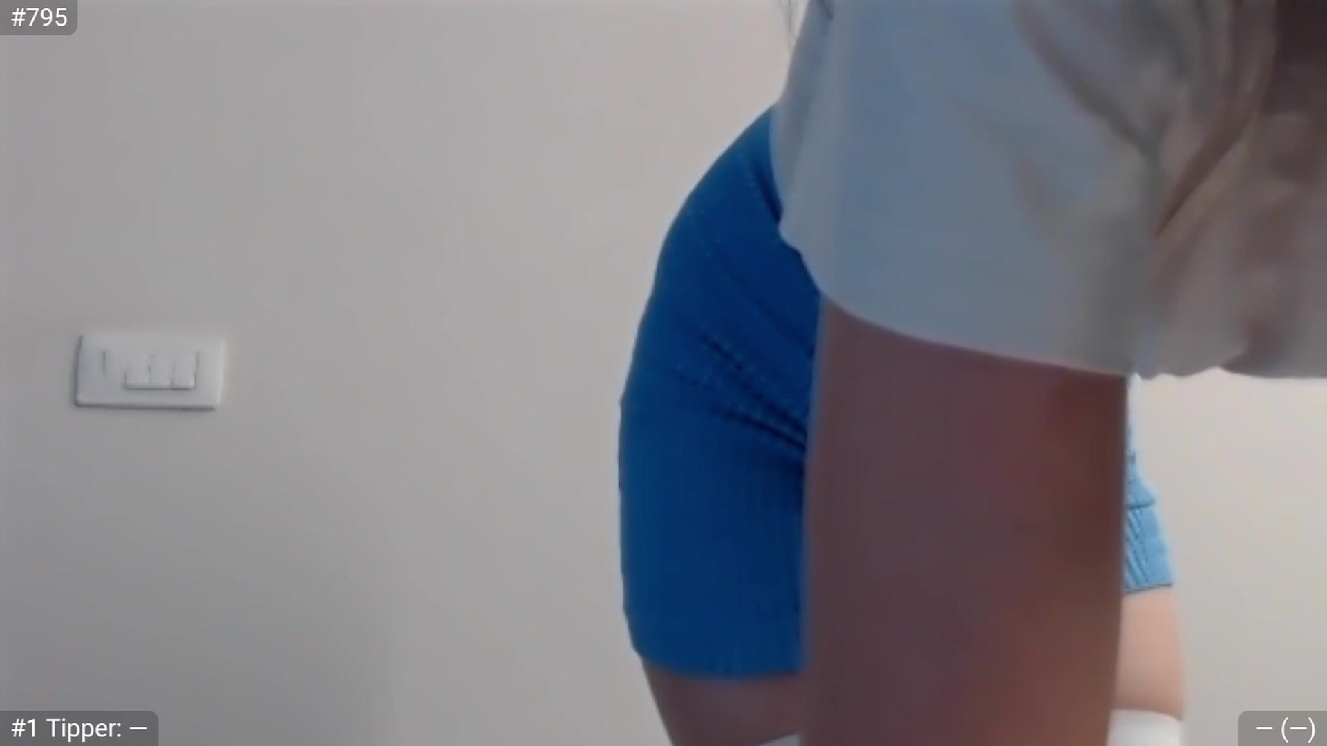 Gallery image thumbnail from LemonMochi's myfreecams stream on, 09/23/2023, 20:36 image 2 of 20