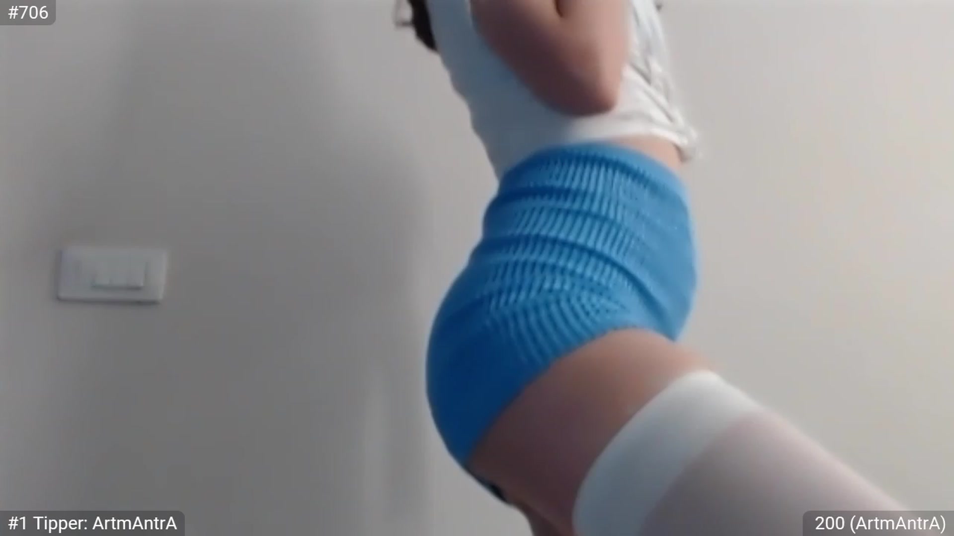 Gallery image thumbnail from LemonMochi's myfreecams stream on, 09/23/2023, 22:10 image 6 of 20