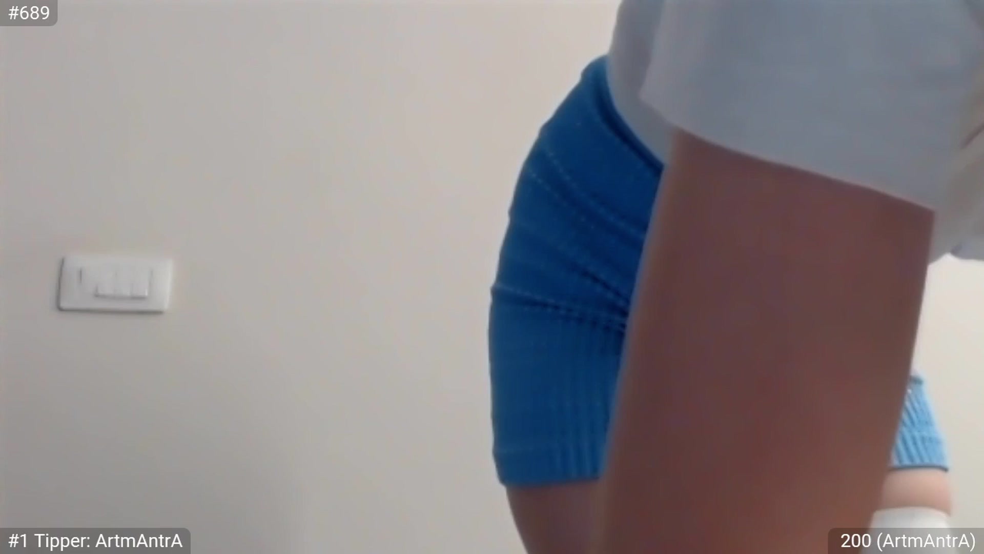 Gallery image thumbnail from LemonMochi's myfreecams stream on, 09/23/2023, 22:10 image 16 of 20