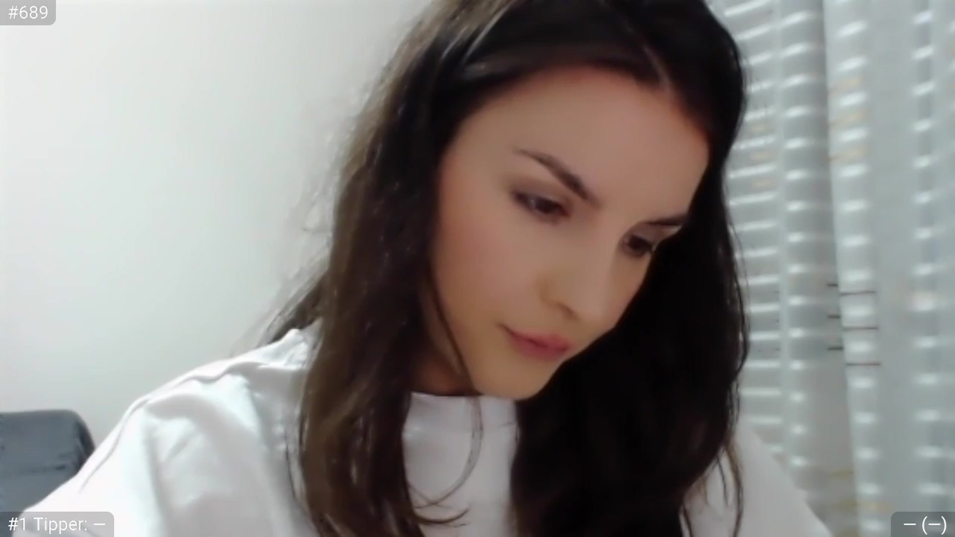 Gallery image thumbnail from LemonMochi's myfreecams stream on, 09/24/2023, 20:45 image 4 of 20