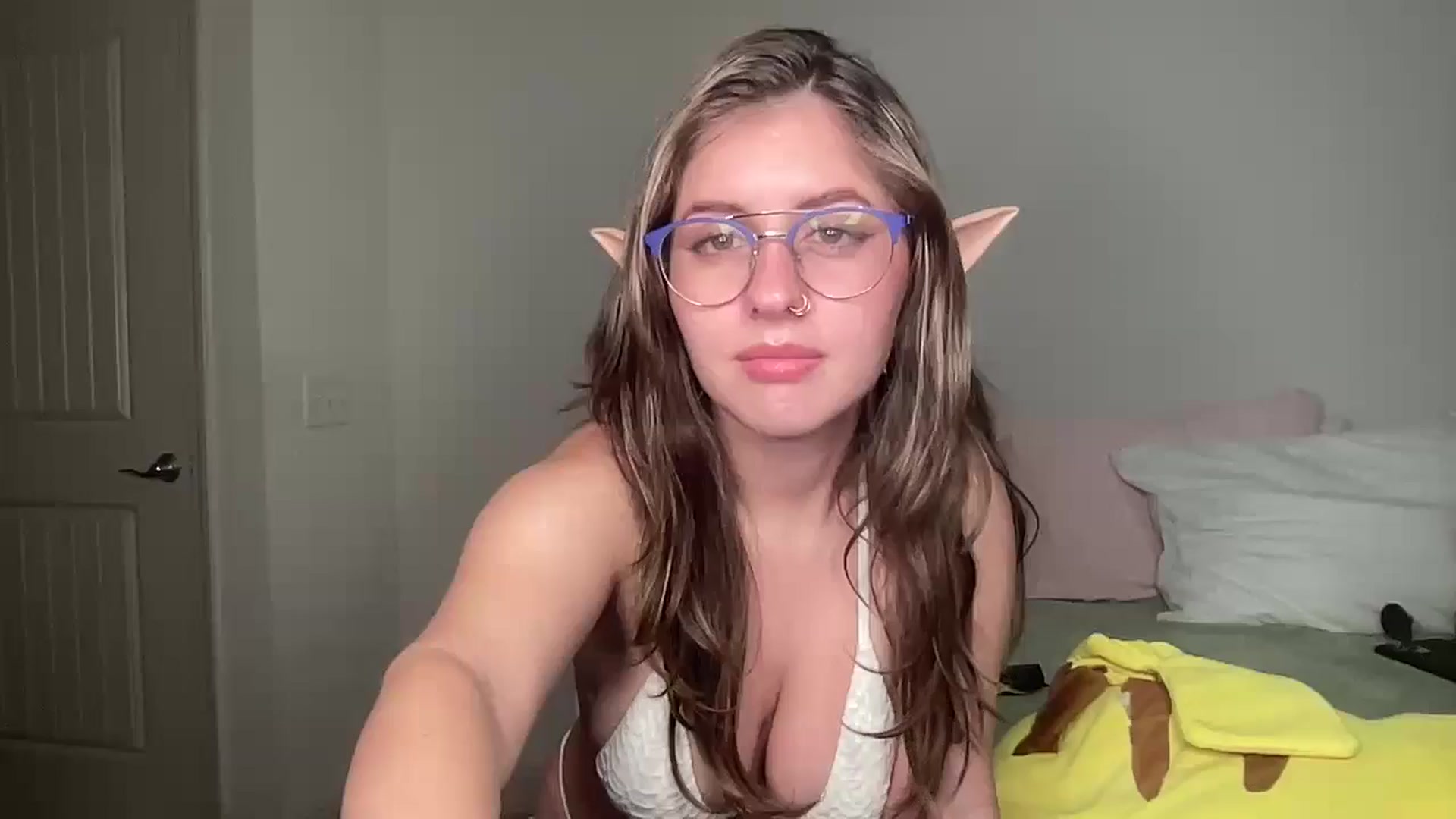 Gallery image thumbnail from Lena1's myfreecams stream on, 11/03/2024, 23:16 image 18 of 20