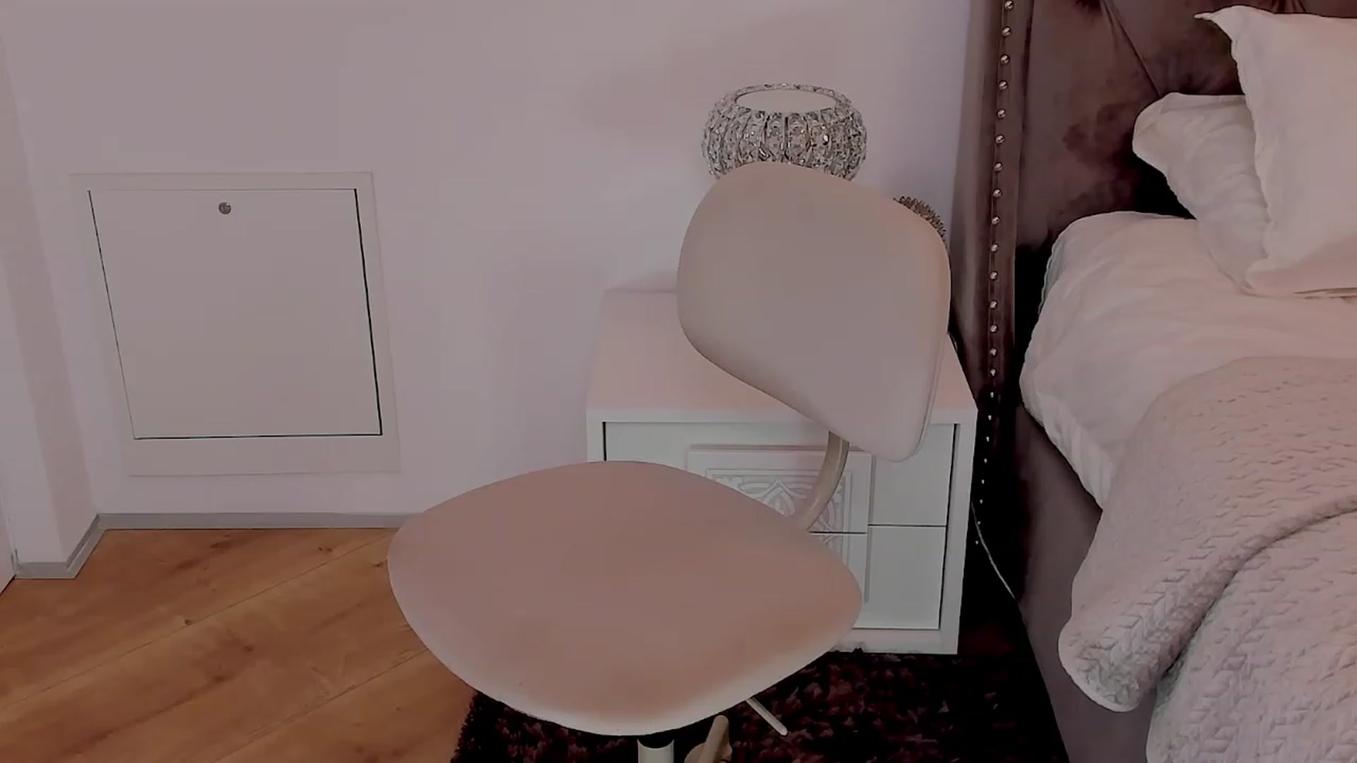 Gallery image thumbnail from LenaBabyGirl's myfreecams stream on, 03/15/2023, 13:02 image 17 of 20