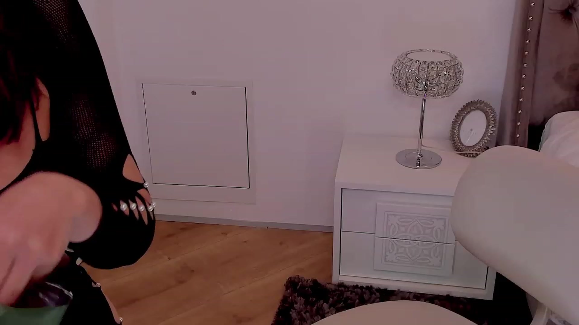 Gallery image thumbnail from LenaBabyGirl's myfreecams stream on, 03/15/2023, 13:32 image 8 of 20