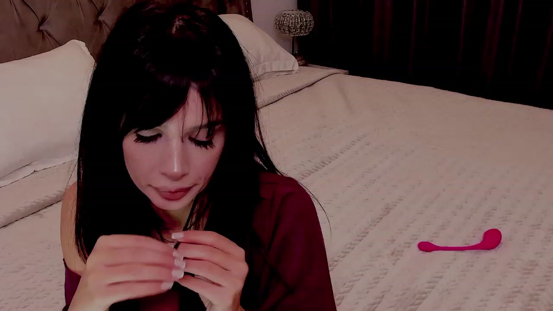 Gallery image thumbnail from LenaBabyGirl's myfreecams stream on, 03/22/2023, 20:40 image 3 of 20