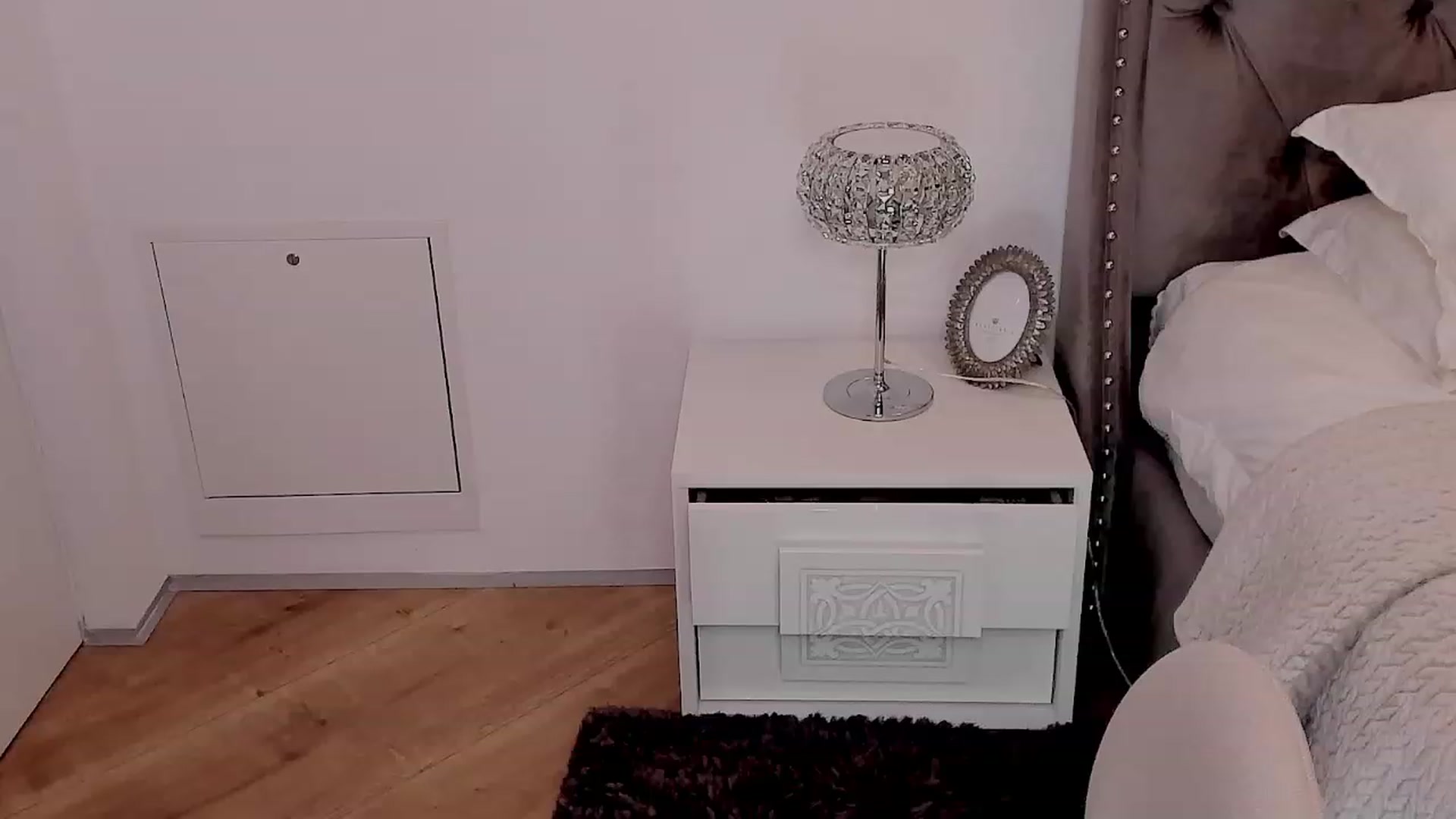 Gallery image thumbnail from LenaBabyGirl's myfreecams stream on, 03/25/2023, 19:47 image 18 of 20