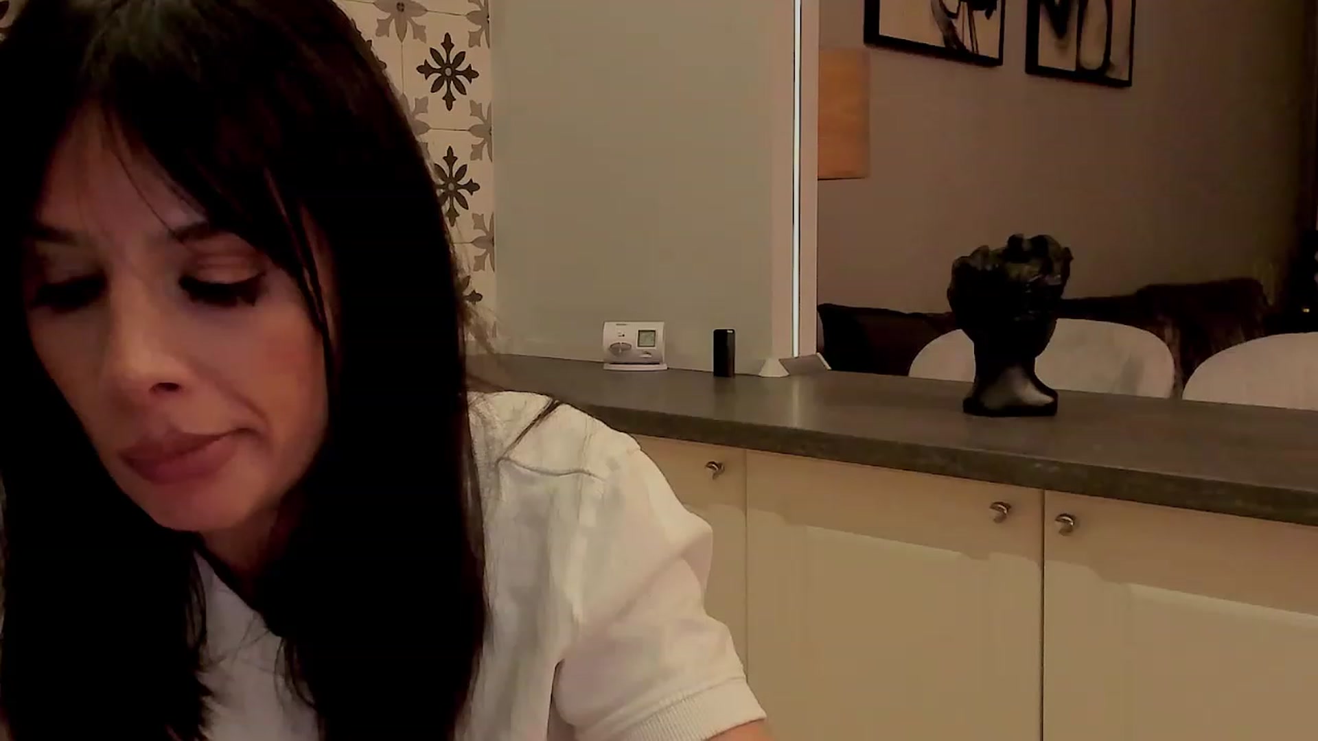 Gallery image thumbnail from LenaBabyGirl's myfreecams stream on, 03/28/2023, 20:02 image 13 of 20
