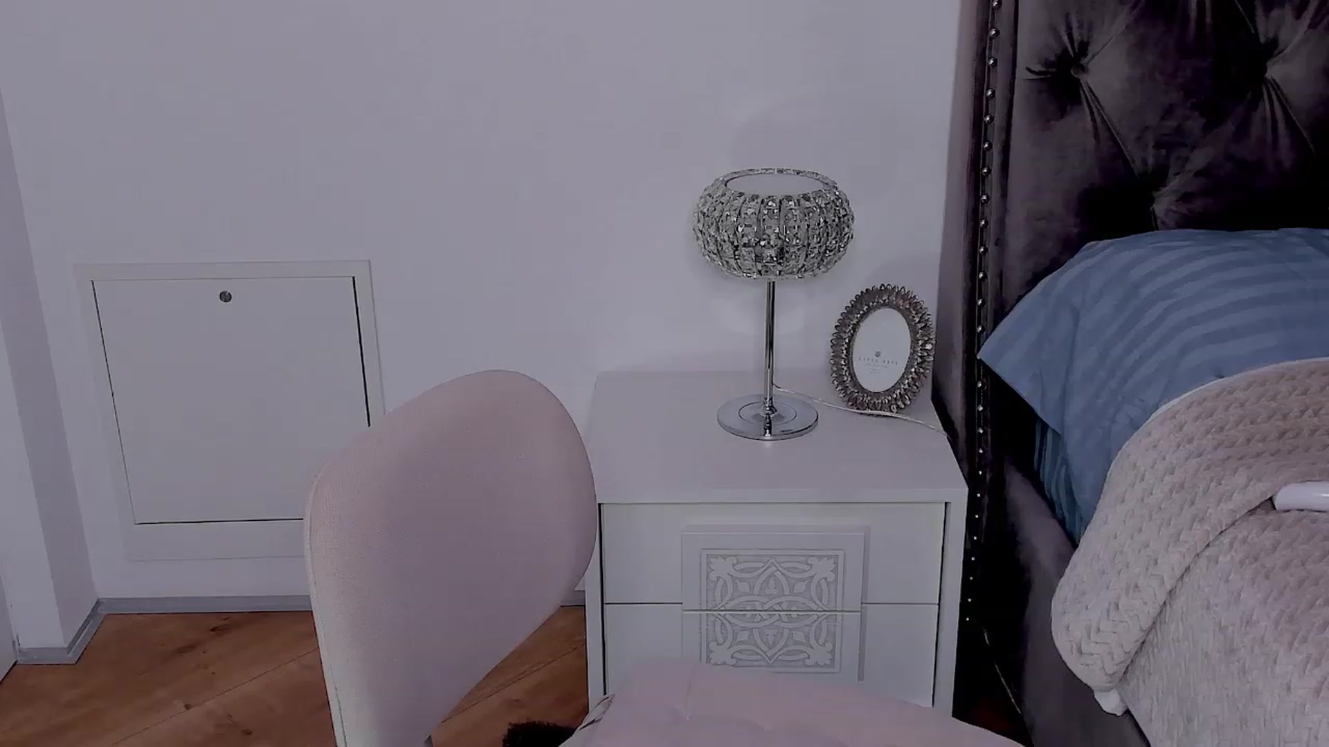 Gallery image thumbnail from LenaBabyGirl's myfreecams stream on, 04/08/2023, 16:32 image 15 of 20