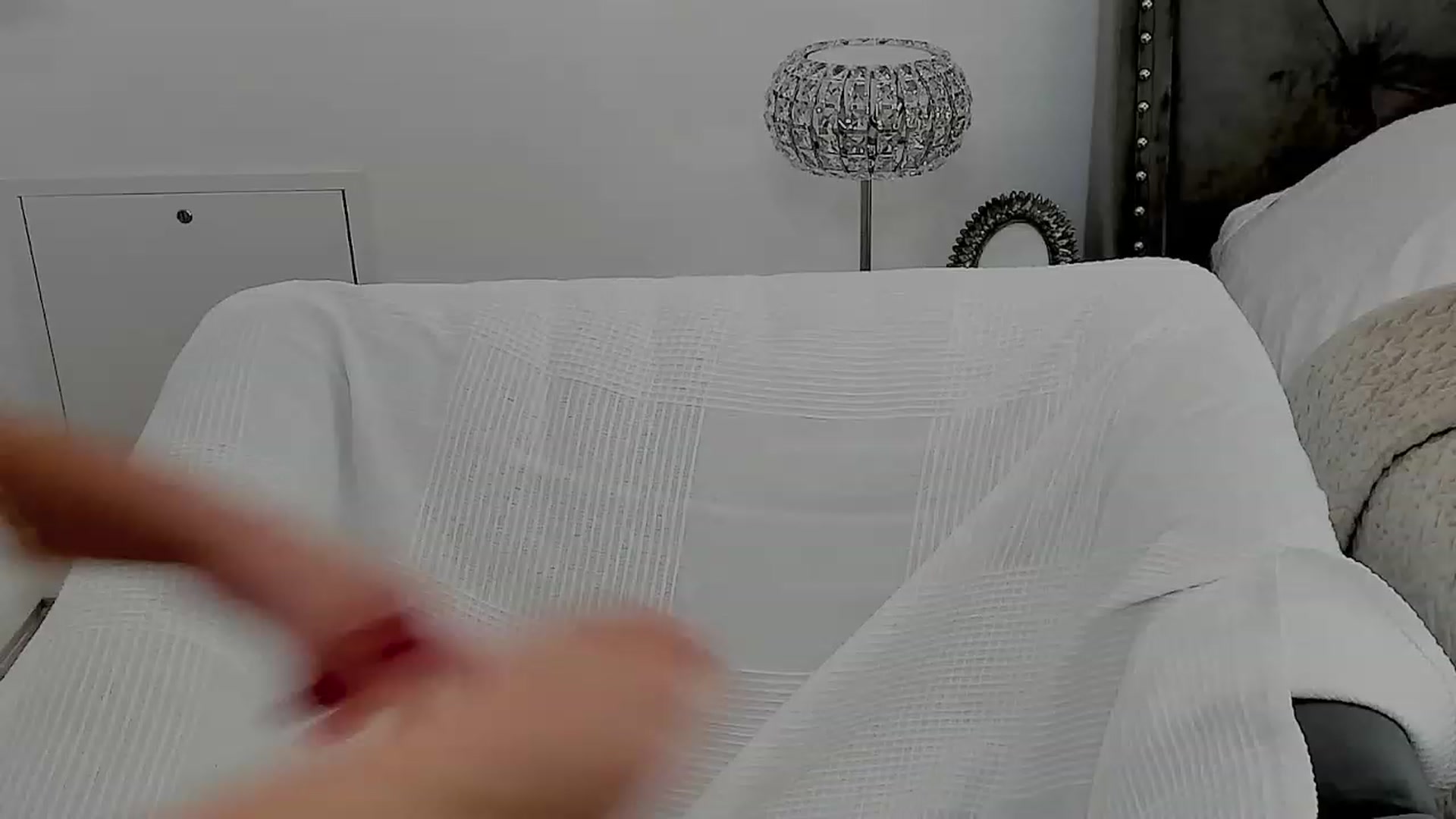 Gallery image thumbnail from LenaBabyGirl's myfreecams stream on, 04/15/2023, 07:10 image 8 of 20