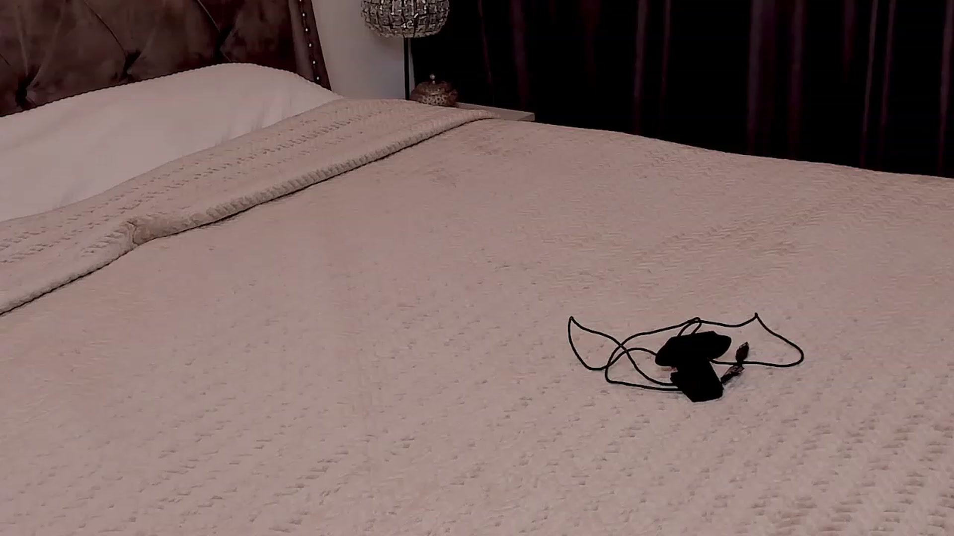 Gallery image thumbnail from LenaBabyGirl's myfreecams stream on, 04/20/2023, 05:59 image 1 of 20