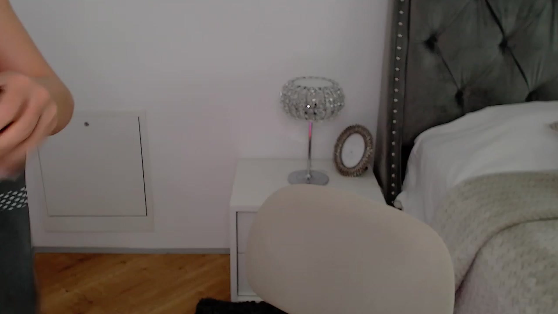 Gallery image thumbnail from LenaBabyGirl's myfreecams stream on, 04/26/2023, 12:30 image 6 of 20
