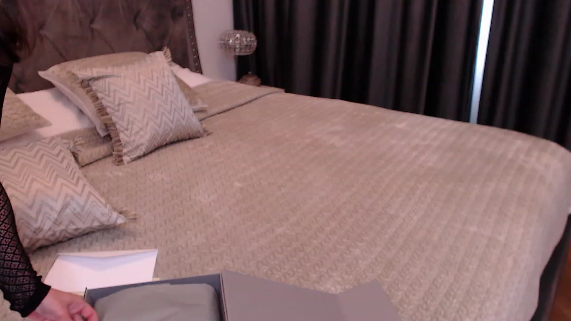 Gallery image thumbnail from LenaBabyGirl's myfreecams stream on, 04/27/2023, 14:04 image 5 of 20