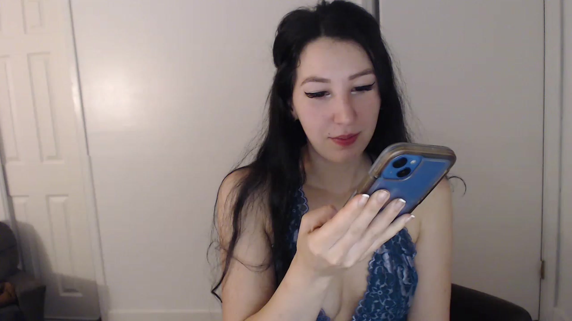 Gallery image thumbnail from LenaDanzara's myfreecams stream on, 03/09/2023, 10:04 image 20 of 20