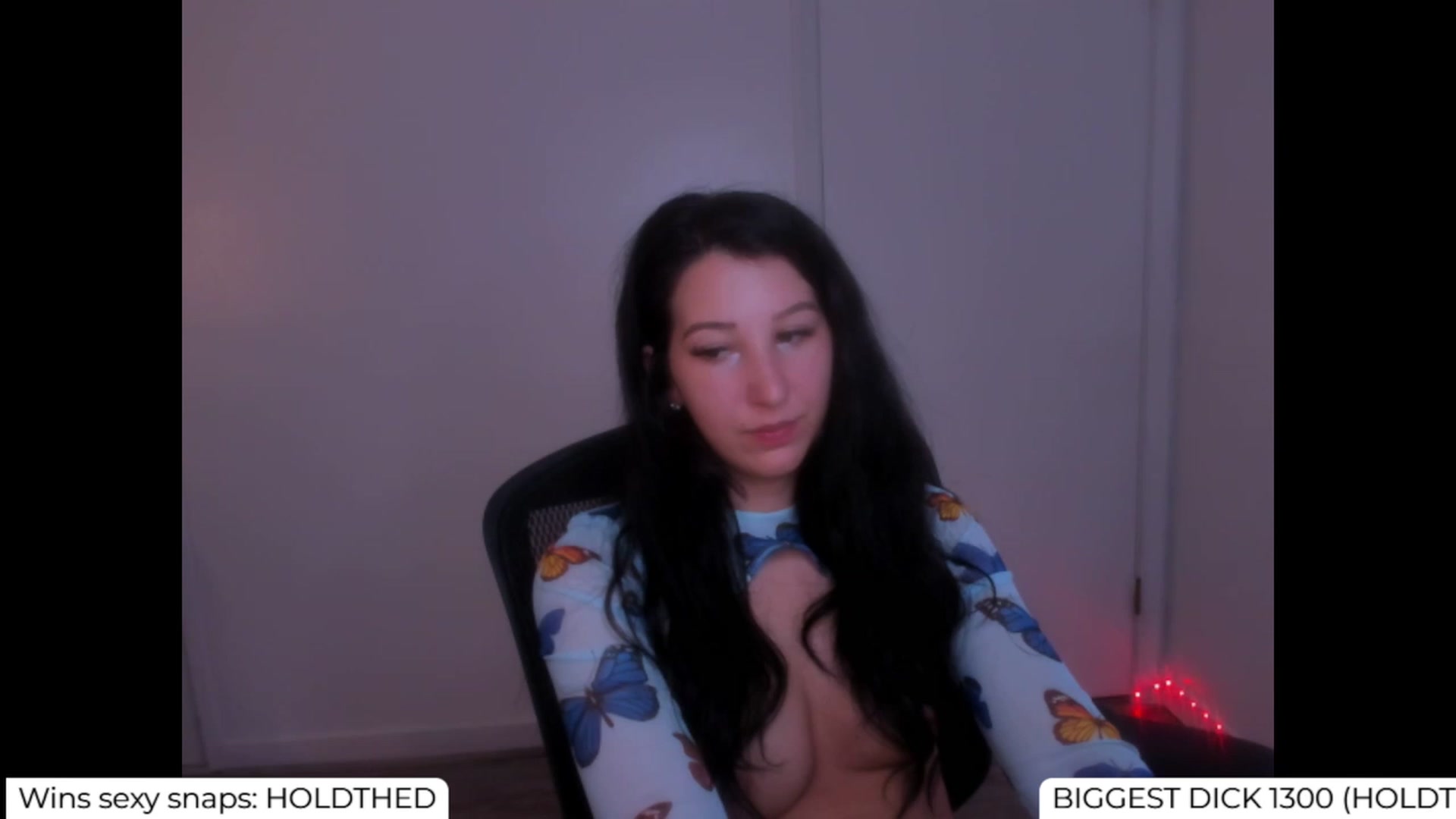 Gallery image thumbnail from LenaDanzara's myfreecams stream on, 07/13/2023, 09:16 image 17 of 20