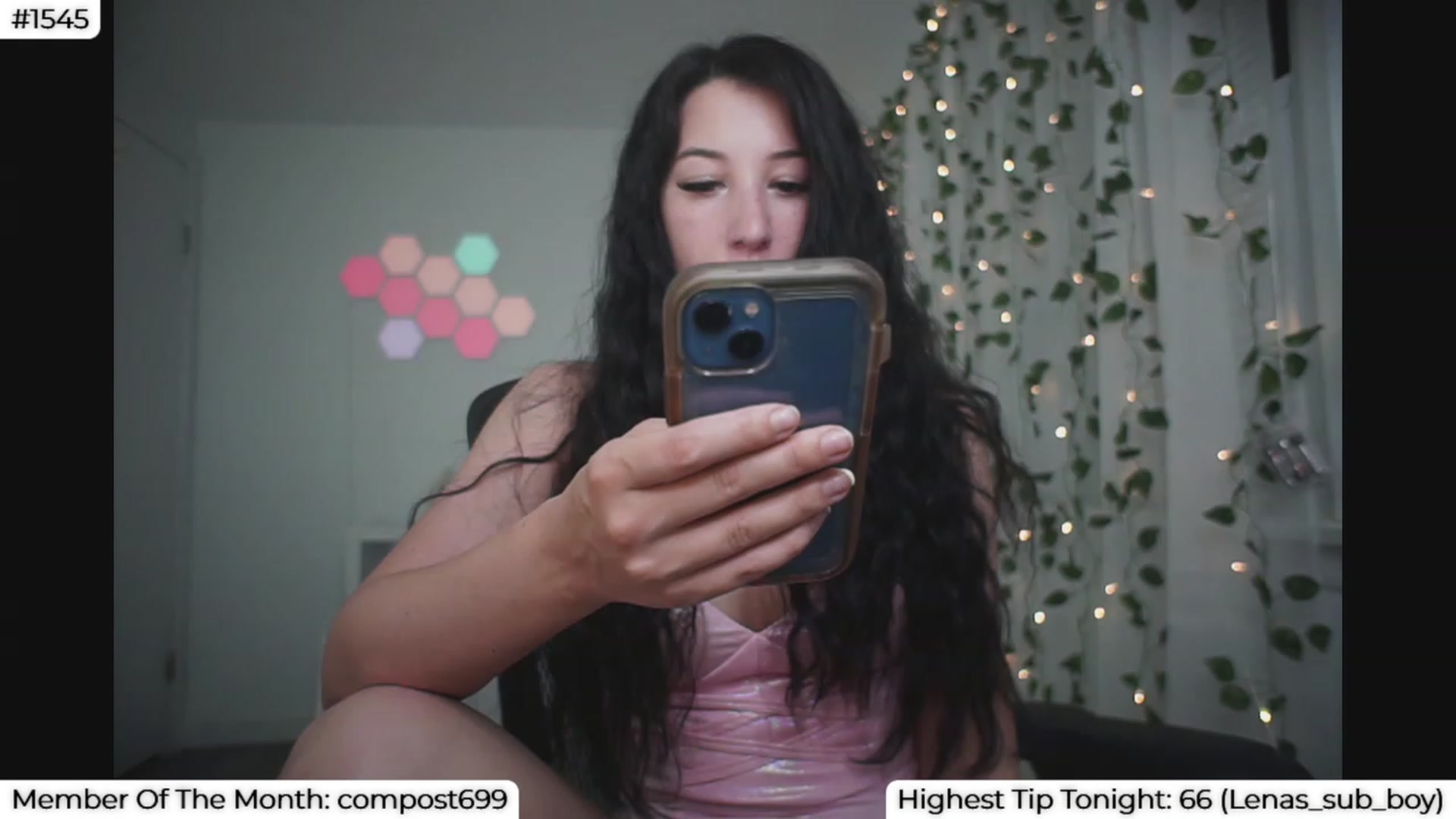 Gallery image thumbnail from LenaDanzara's myfreecams stream on, 08/03/2023, 06:52 image 3 of 20